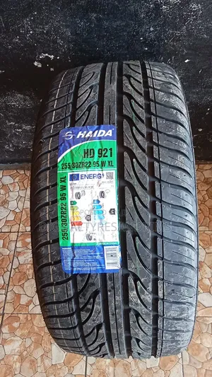 255/30r22 Haida Tyres Brand New