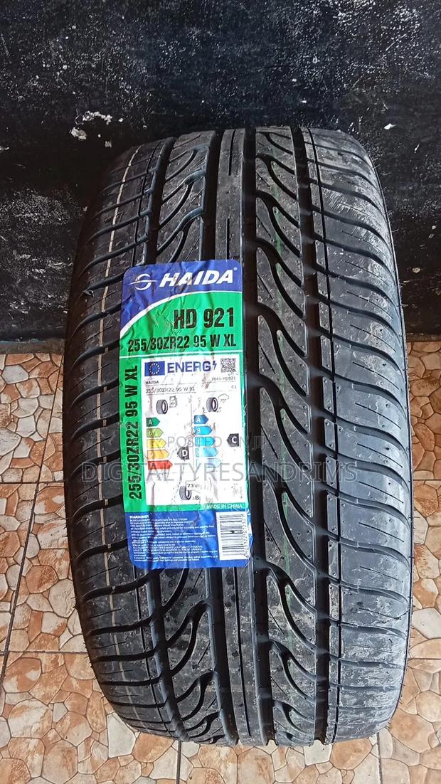 255/30r22 Haida Tyres Brand New
