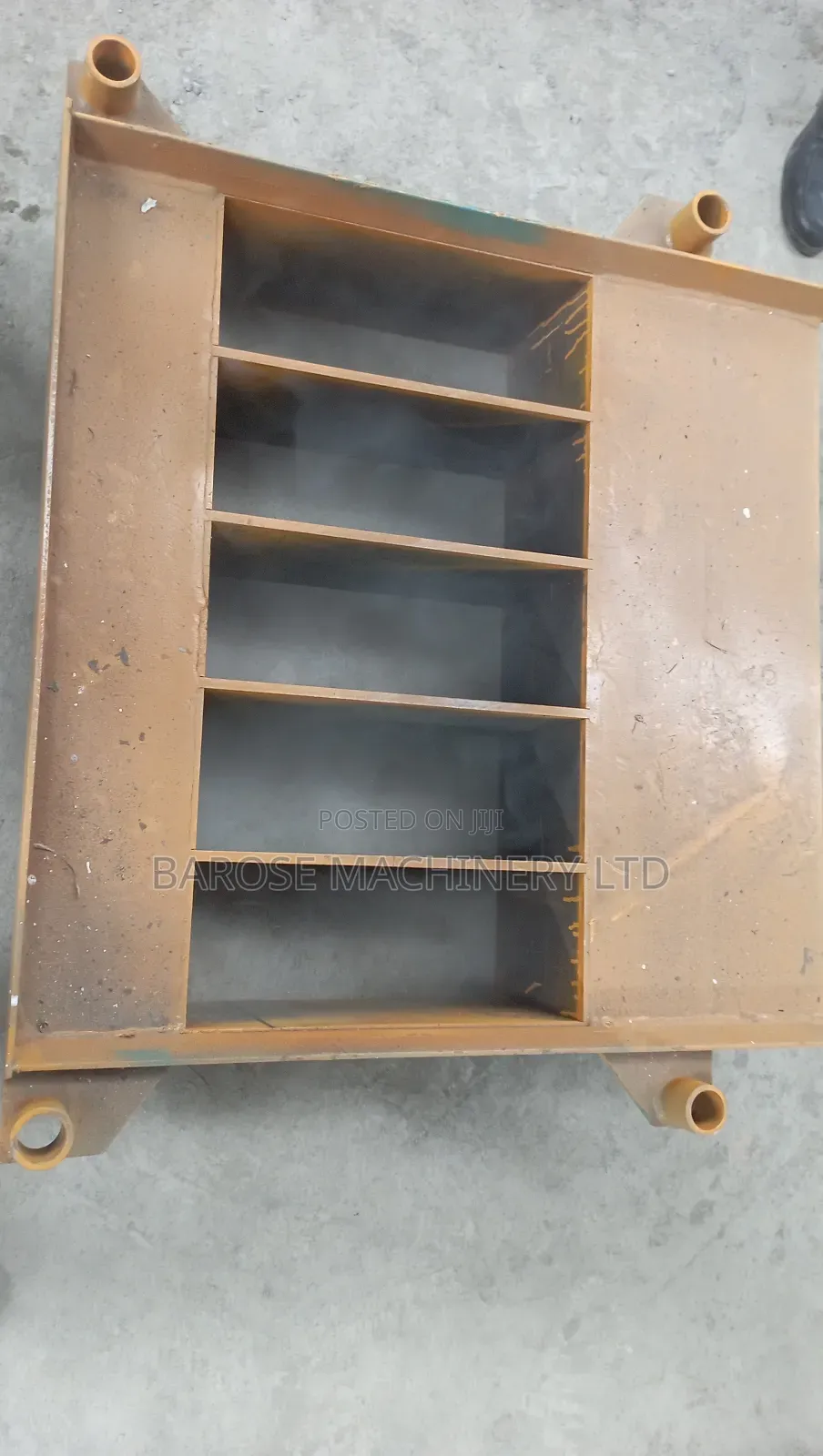 Solid Concrete Block Mould