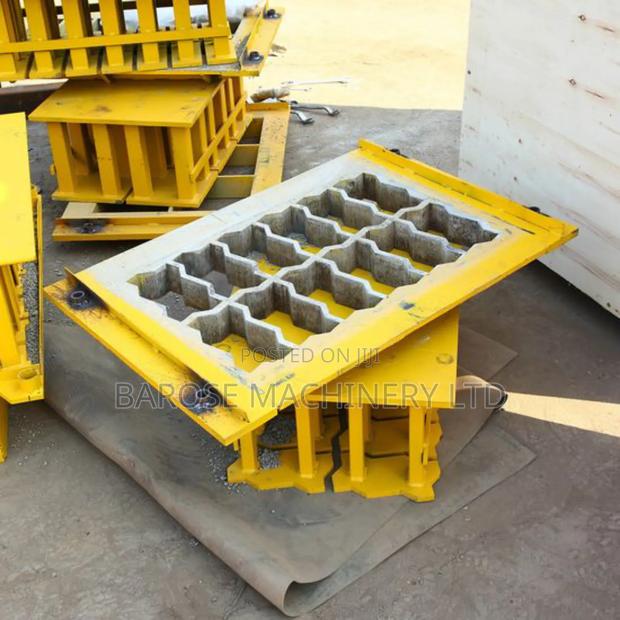 Concrete Cabro Mould - thumbnail 2