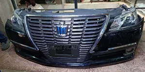 Toyota Crown Hybrid Royal 2015 Model Nosecut