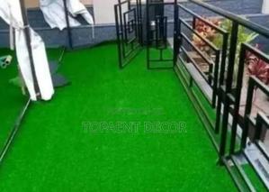 The Dogs Kennel 20mm Artificial Grass Carpet - thumbnail 2