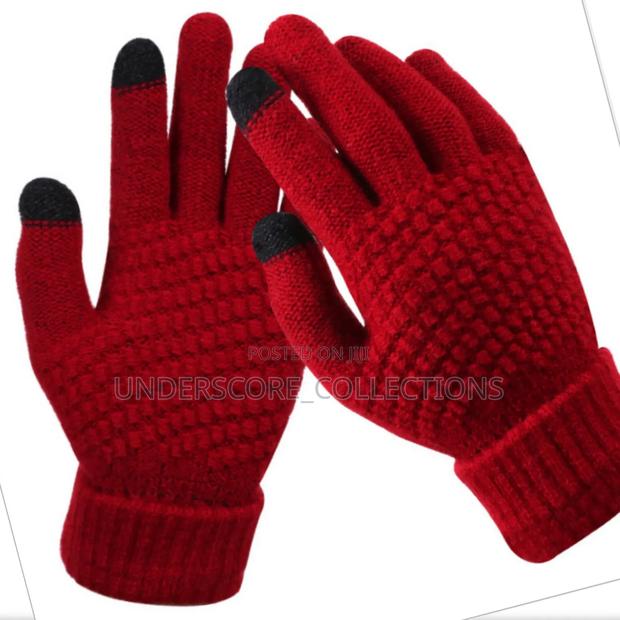Red Unisex Winter Gloves - thumbnail 2