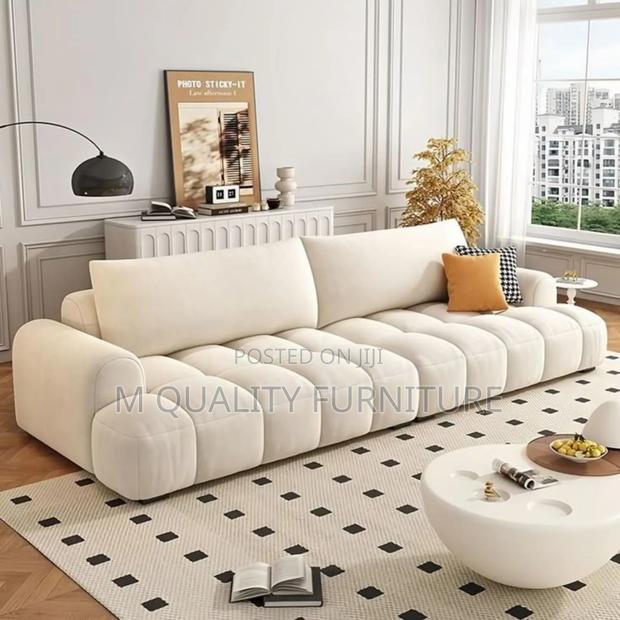 Elegant 3 Seater Great Couch