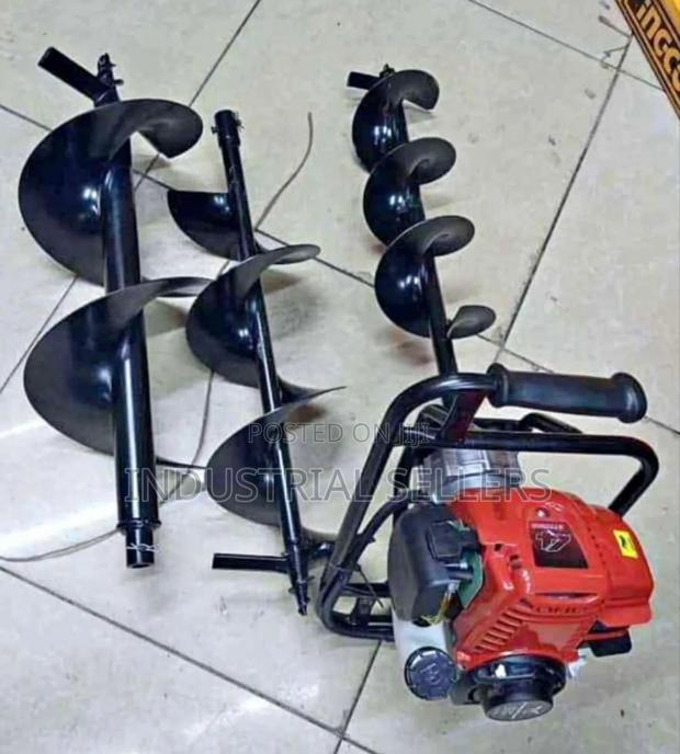 Heavy Duty Earth Augier With 3 Blades