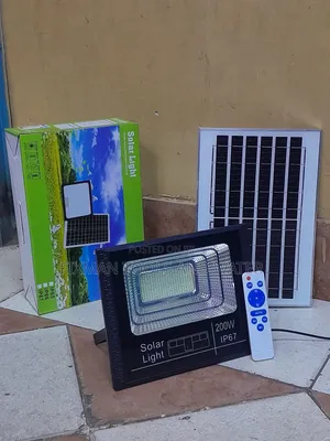 Bright LED Solar Flood Light 200W + Remote 18 Hour