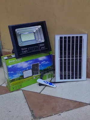 High-quality Solar Flood Light 200 Watts With Remote