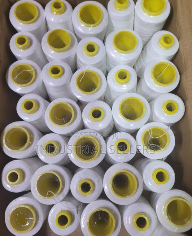 The Best Sacks Sewing Thread - main view