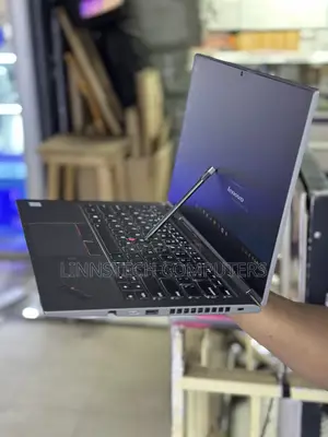 Laptop Lenovo Thinkpad X1 Yoga 16GB Intel Core I7 SSD 512GB