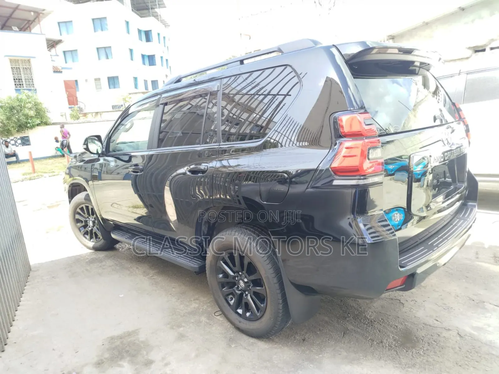 Toyota Land Cruiser Prado 2.8 2020 Black