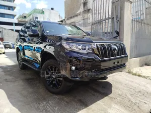 Toyota Land Cruiser Prado 2.8 2020 Black