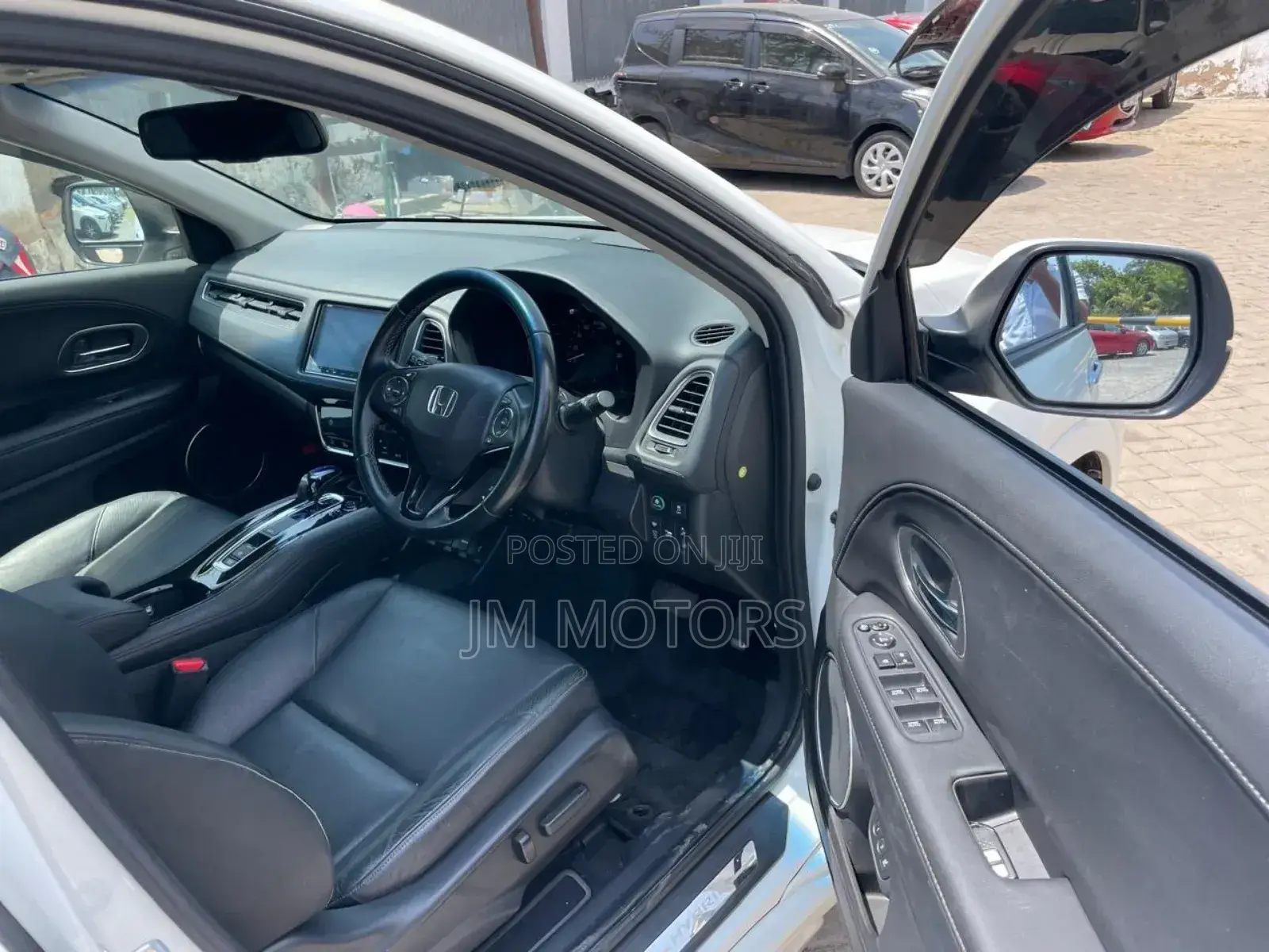 Honda Vezel 2018 Pearl
