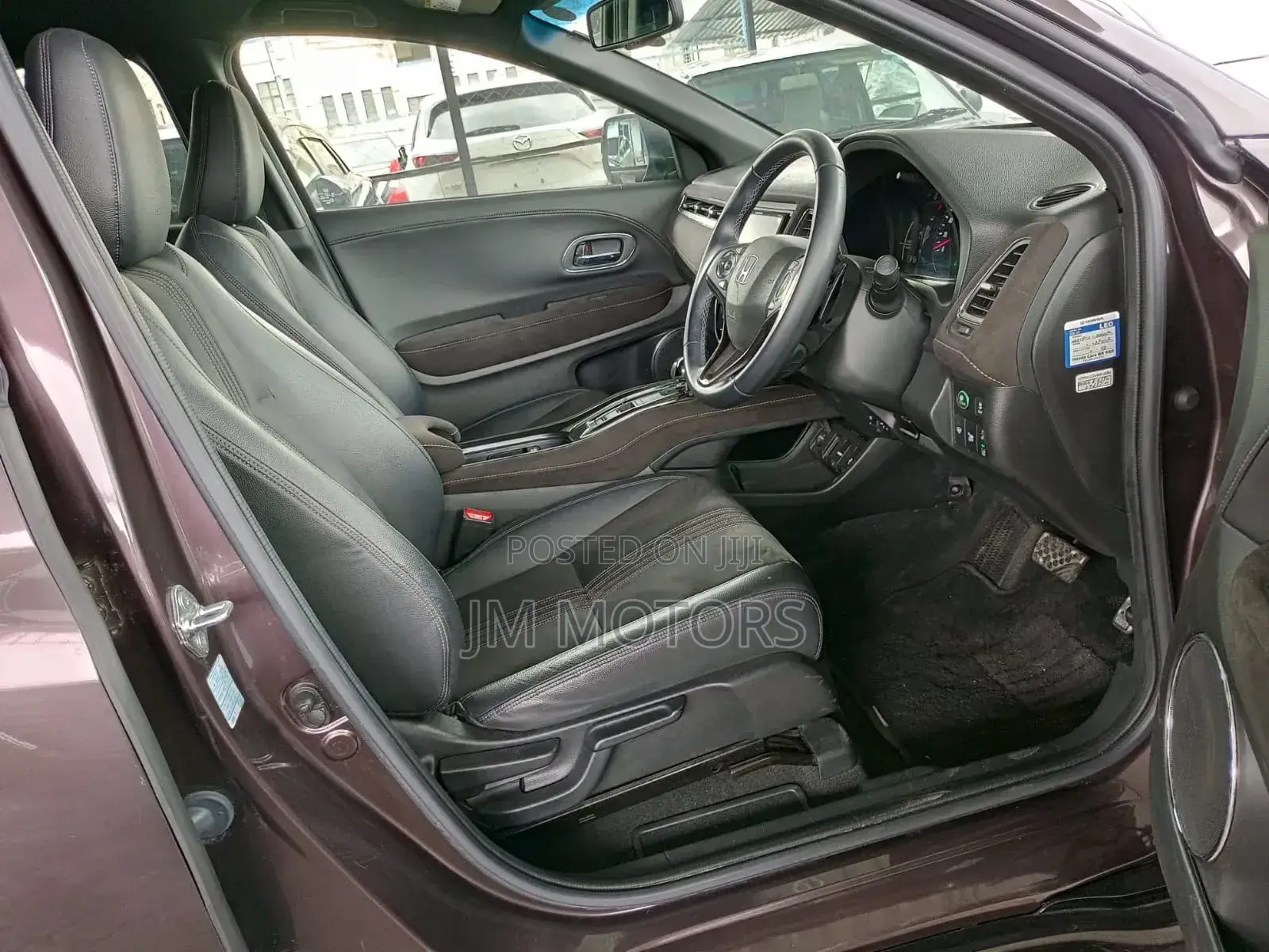 Honda Vezel 2017 Burgundy
