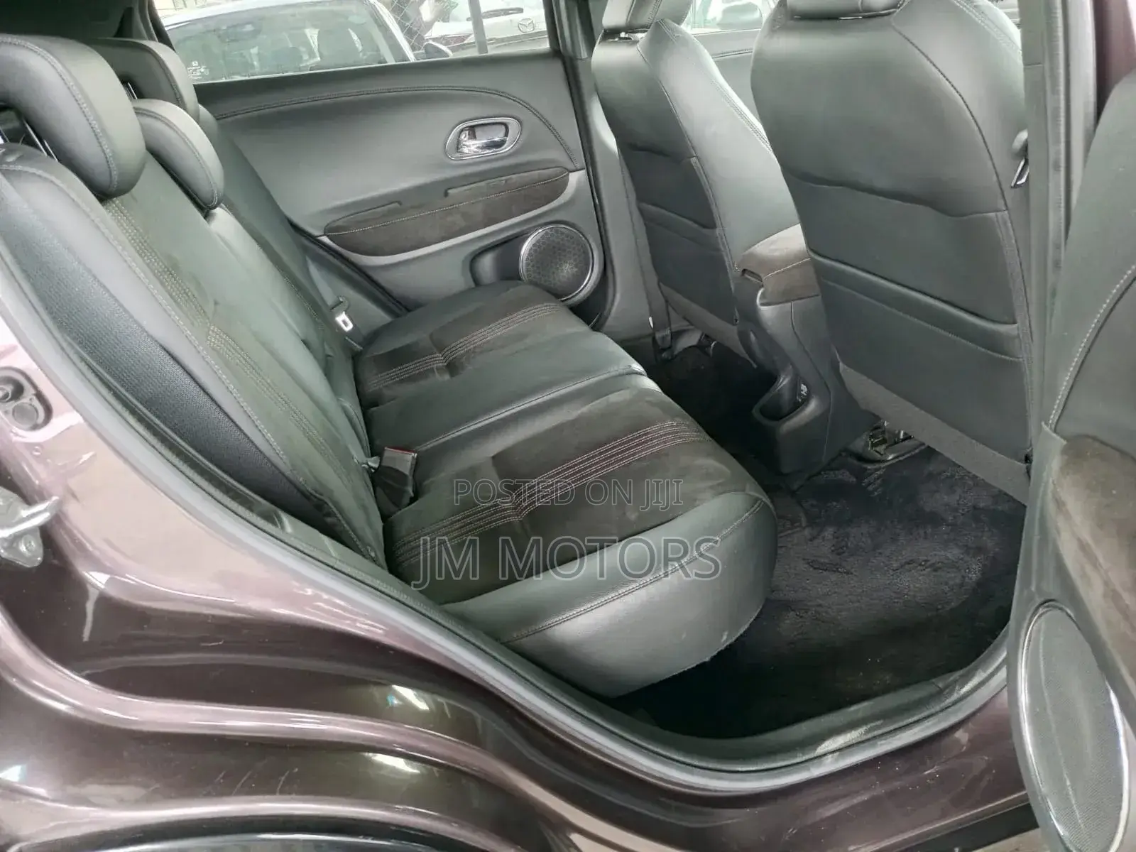 Honda Vezel 2017 Burgundy