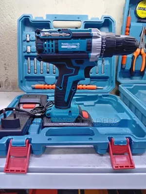 Makita Cordless Tool Set