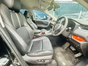 Toyota RAV4 2019 Gray