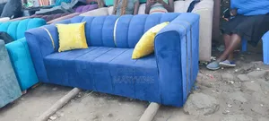 Channel 3seater With Throw Pillows