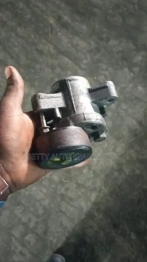 Mitsubishi RVR Tensioner