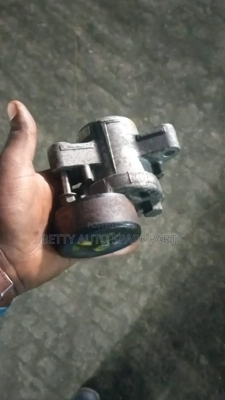 Mitsubishi RVR Tensioner