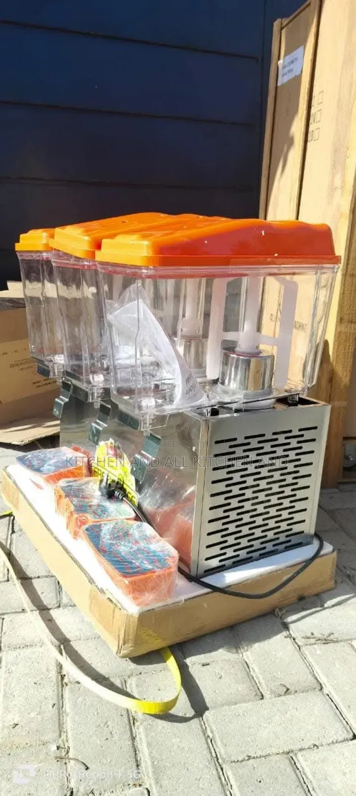 Versatile Juice Dispenser