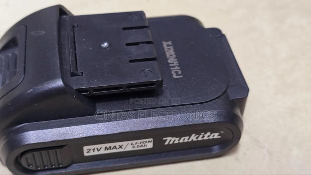 Makita Cordless Battery