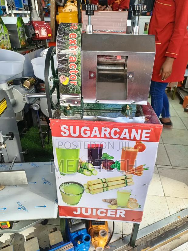 Juice Extractor/Sugarcane Machine - main view