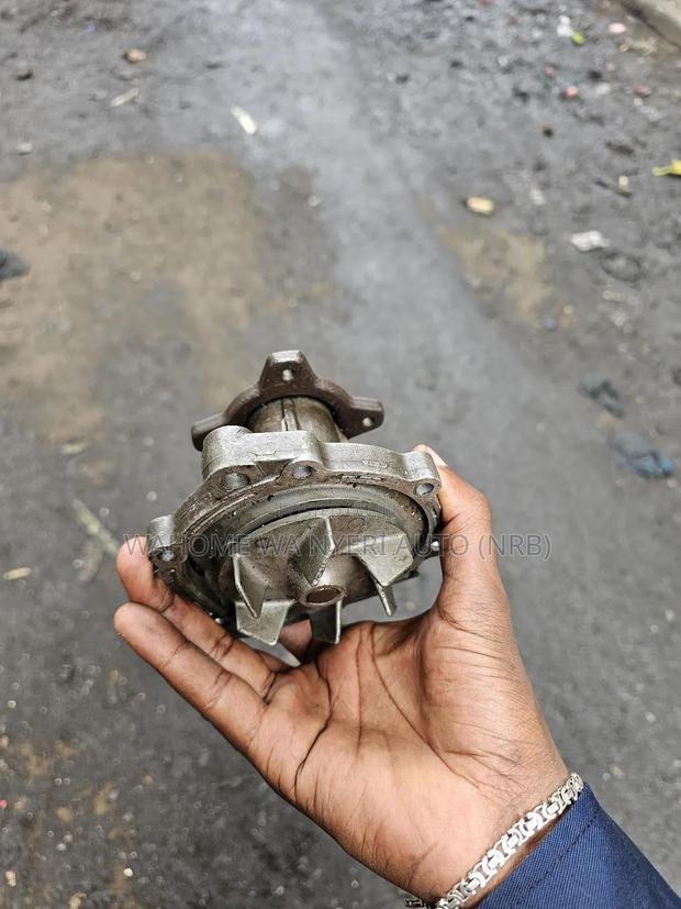Water Pump for Escudo J20 - thumbnail 2