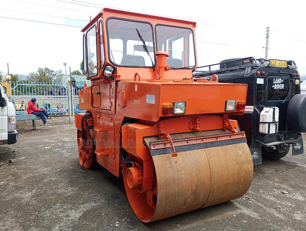 Hamm DV6 Vibratory Tandem Roller - thumbnail 3