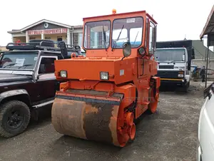 Hamm DV6 Vibratory Tandem Roller