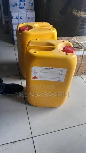 Sika Latex Power ( Mortar  Admixture) - thumbnail 2