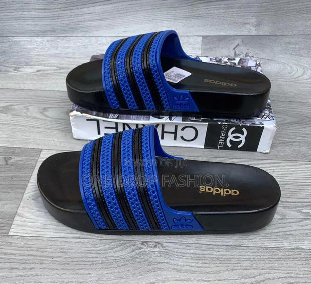 Stripped Slides - main view