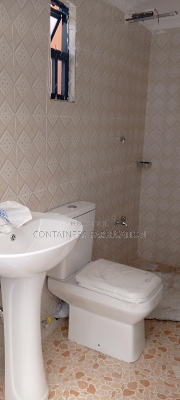 Modern House Unit - thumbnail 2