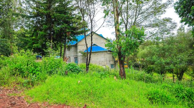 Prime Commercial Plot for Sale in Gitaru - thumbnail 4