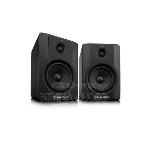 Bx M-Audio BX5 D2