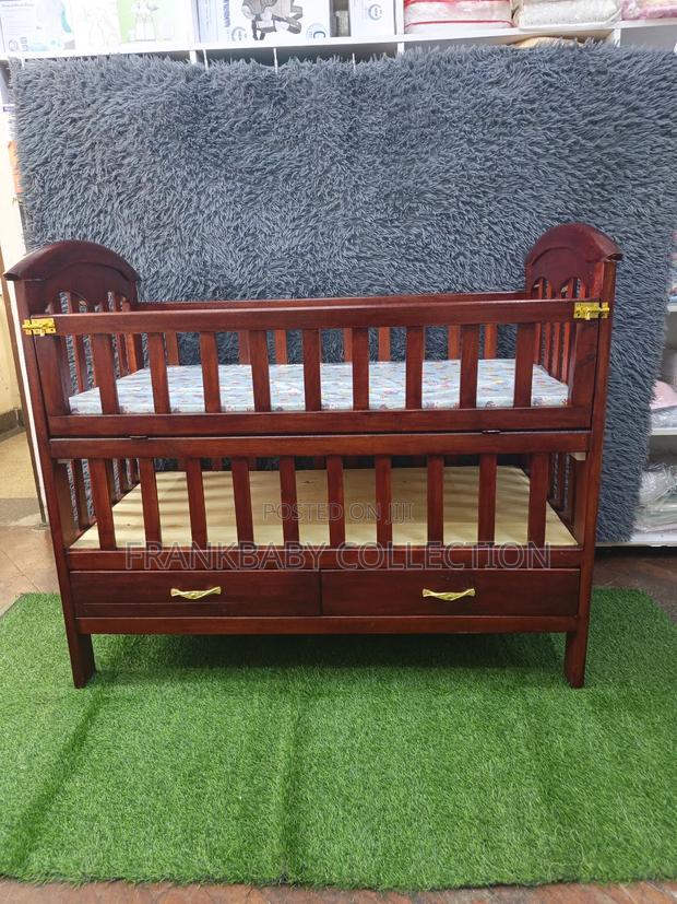 Mahogany Baby Cot / Baby Cot - main view