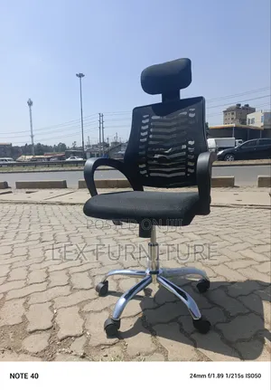 Working Headrest Office Chair