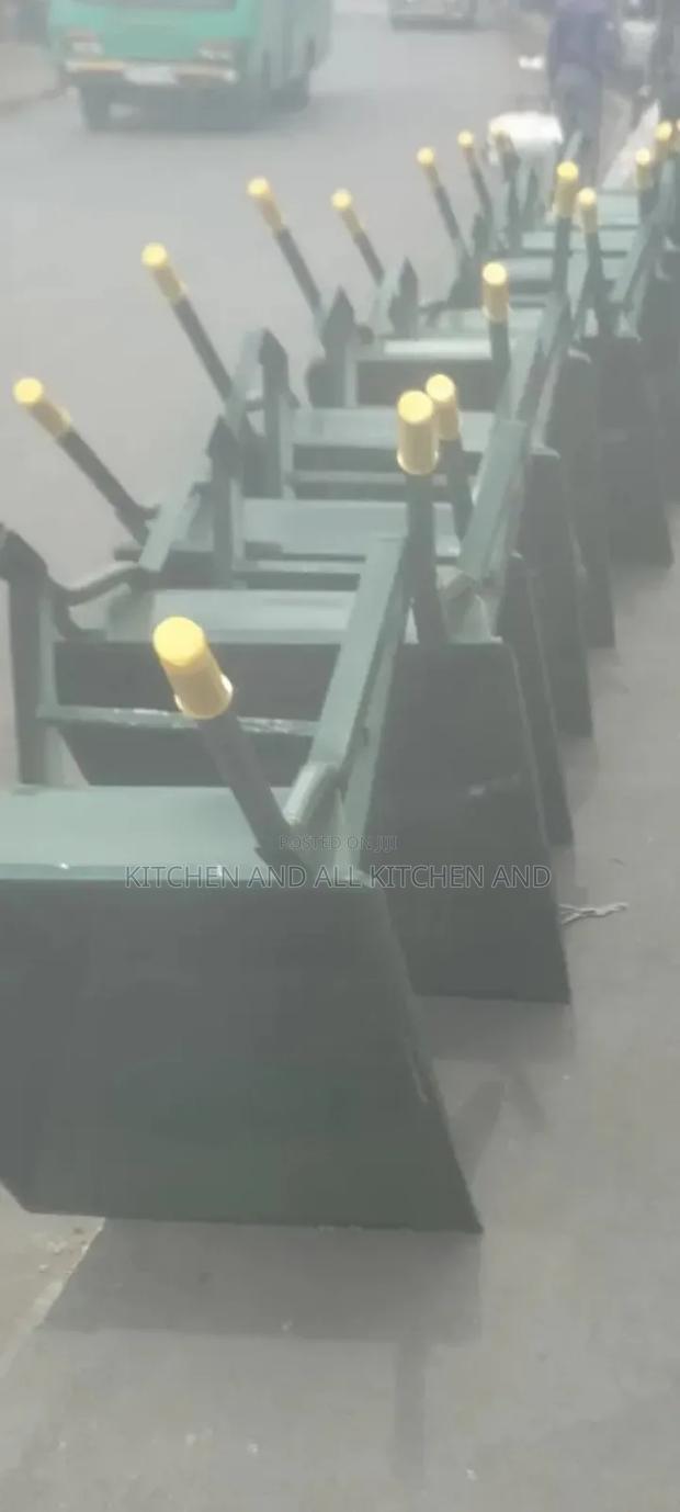Heavy Gauge Material W/Barrow