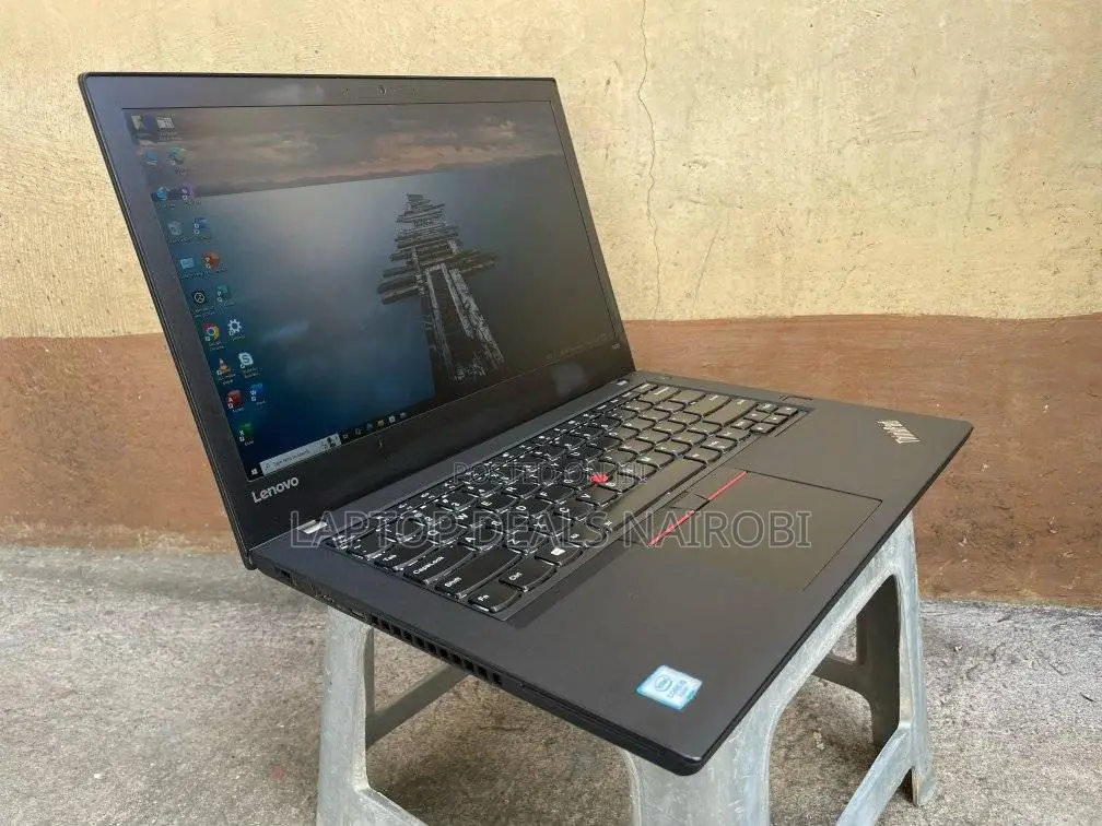Laptop Lenovo ThinkPad T470 8GB Intel Core I5 SSHD (Hybrid) 500GB