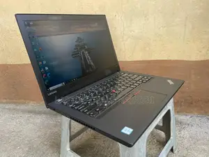 Laptop Lenovo ThinkPad T470 8GB Intel Core I5 SSHD (Hybrid) 500GB