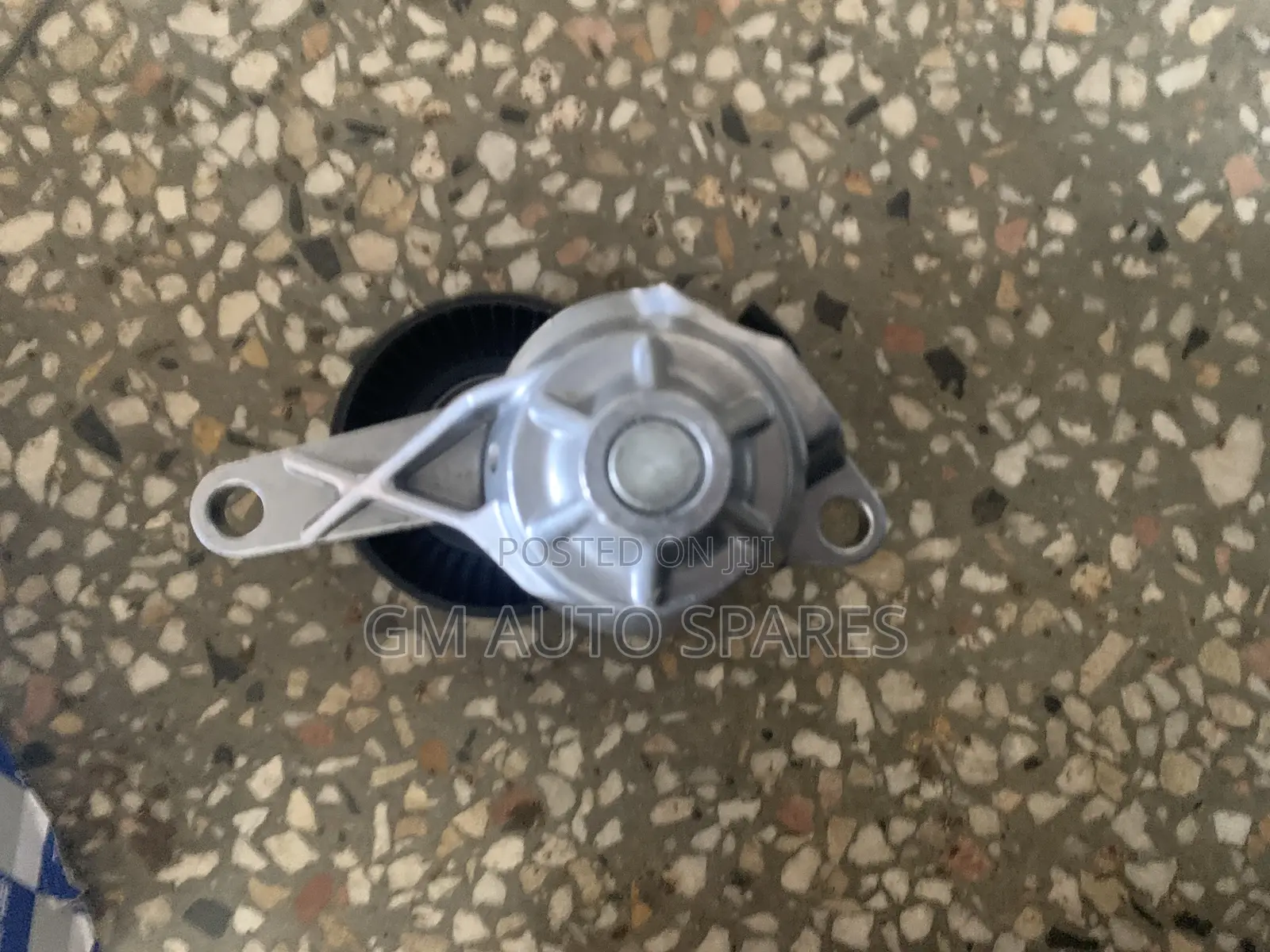 Suzuki Escudo Belt Tensioner
