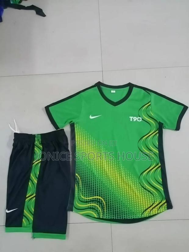 Top Football Jerseys - thumbnail 3