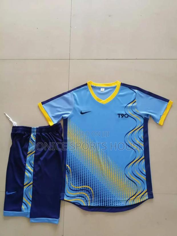 Top Football Jerseys - thumbnail 5