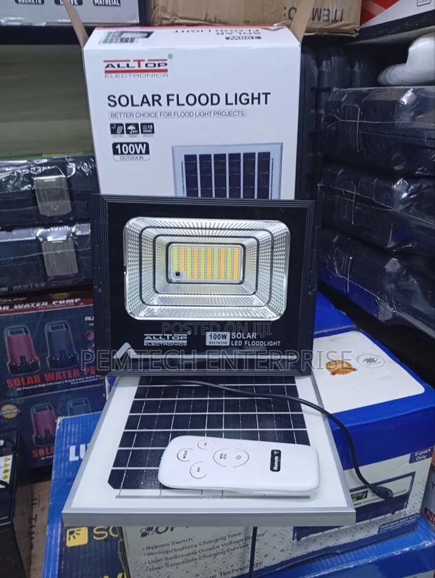 100w Solar Floodlight - thumbnail 2