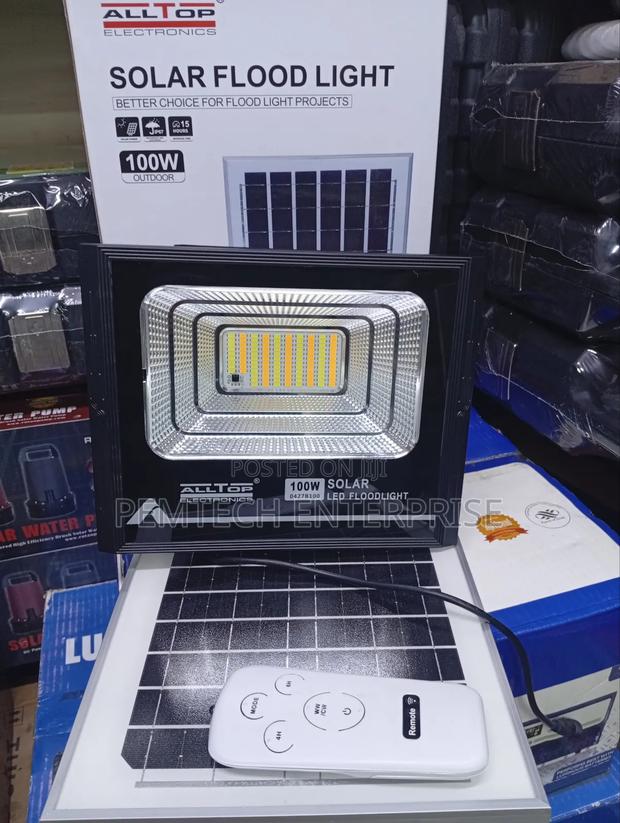 100w Solar Floodlight - thumbnail 4