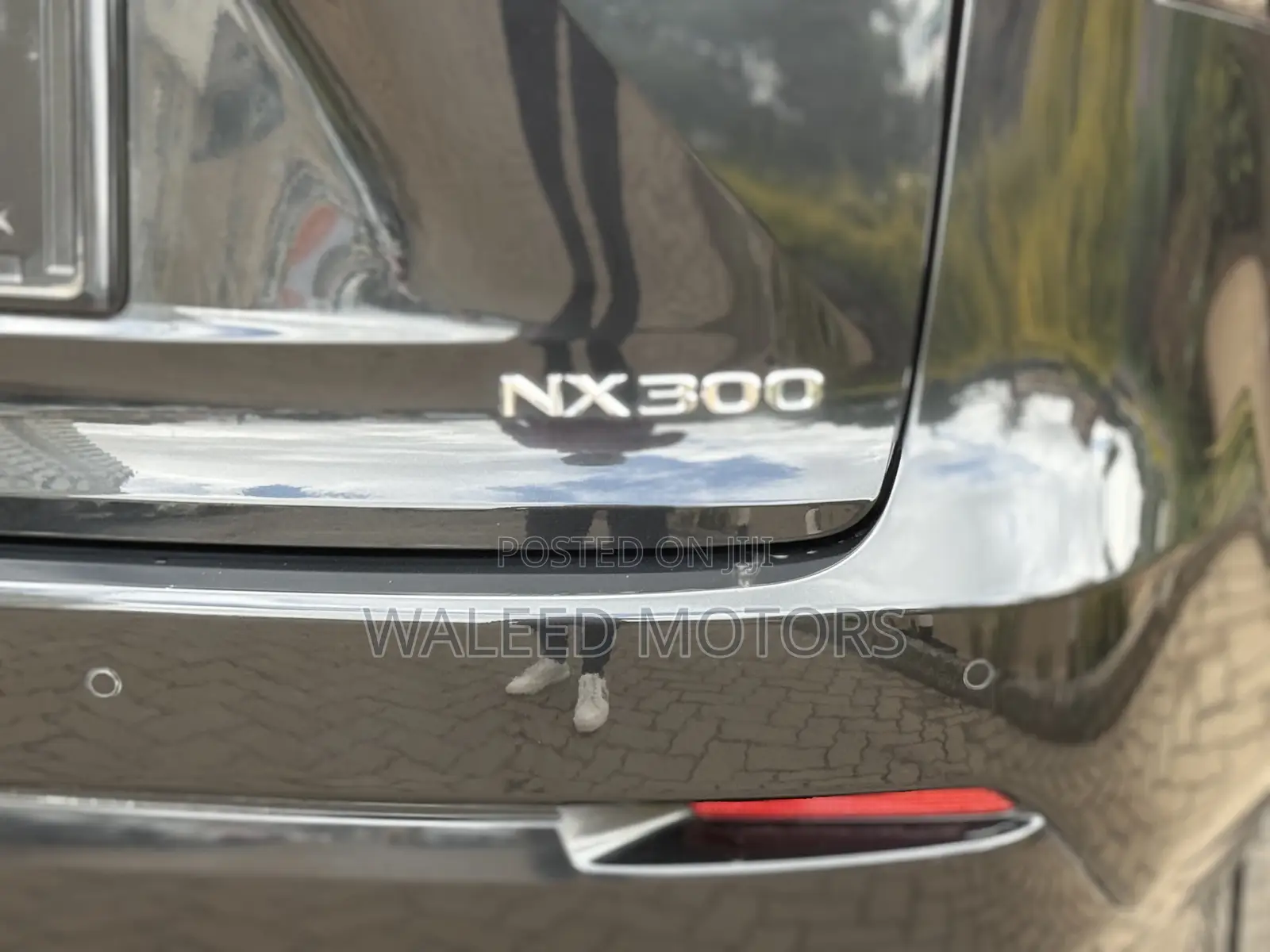 Lexus NX 300h Base 4x4 (2.5L 4cyl 2A) 2018 Black