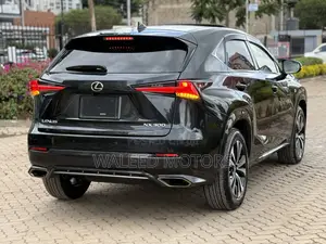 Lexus NX 300h Base 4x4 (2.5L 4cyl 2A) 2018 Black