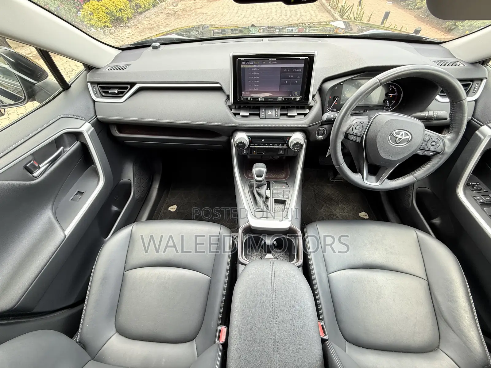 Toyota RAV4 Adventure 2019 Black