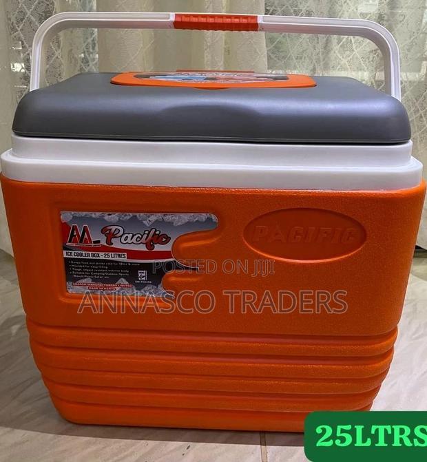 Heavy Duty Pacific Cooler Box 25L
