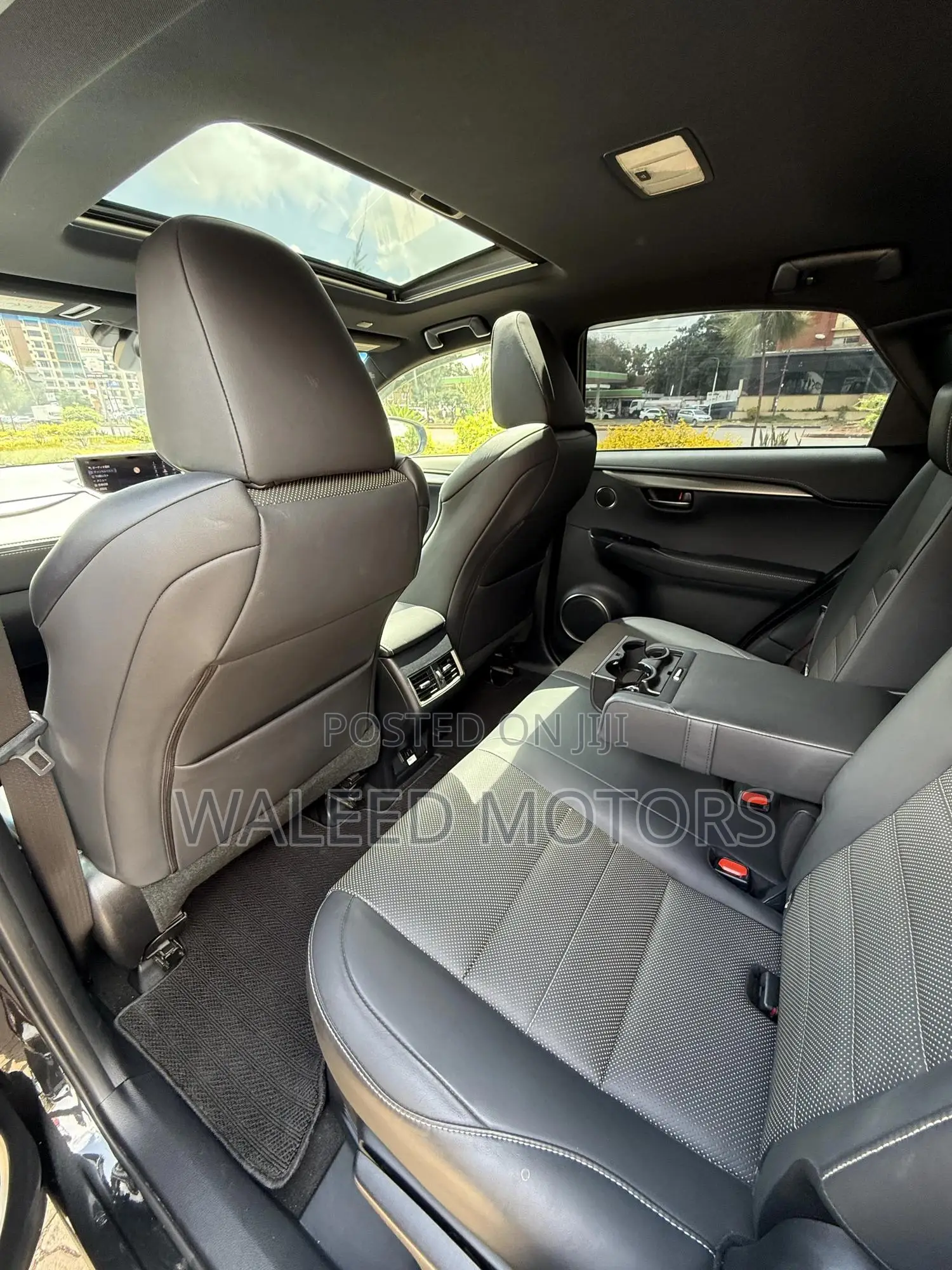 Lexus NX 300h Base 4x4 (2.5L 4cyl 2A) 2018 Black