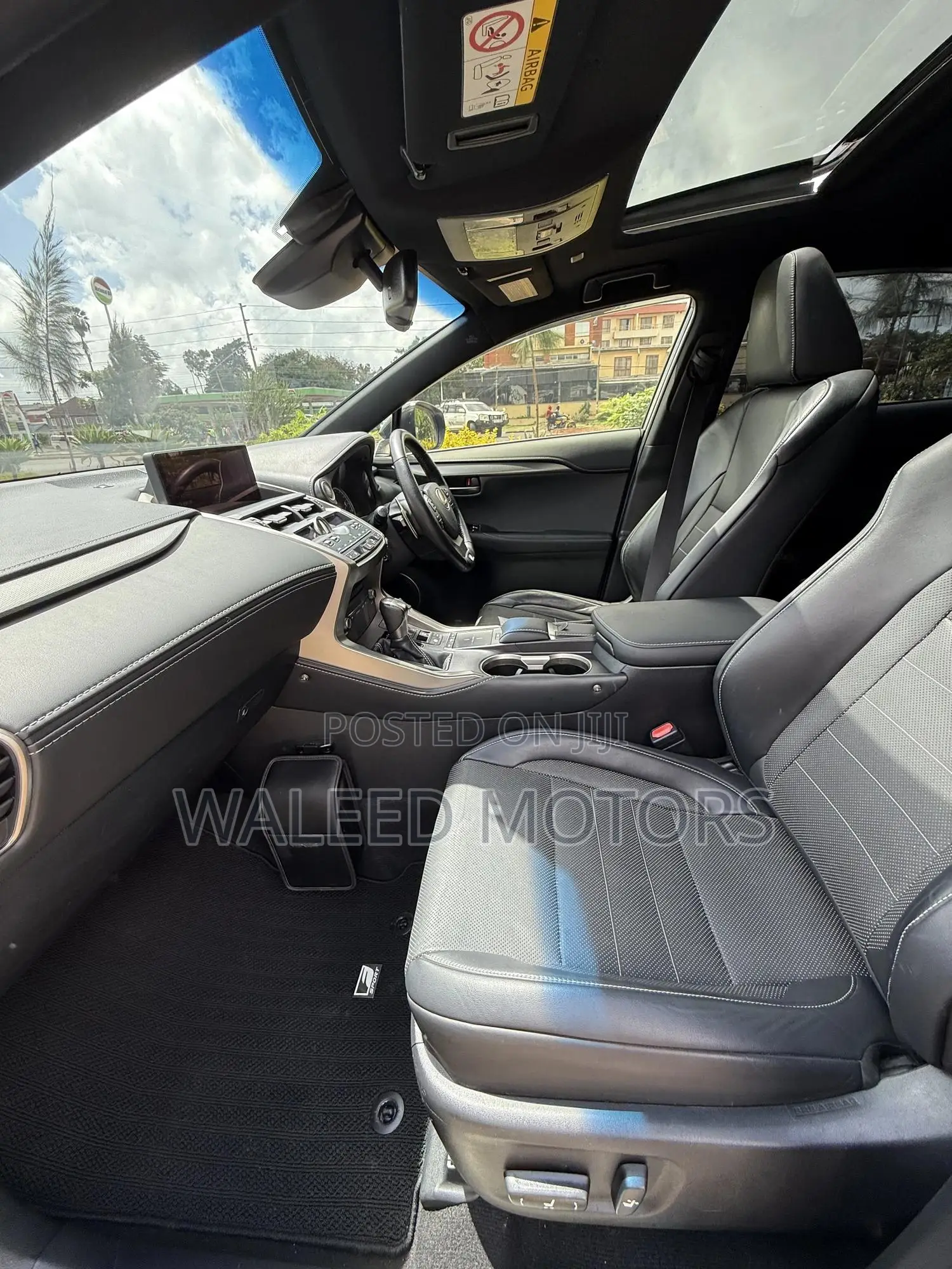 Lexus NX 300h Base 4x4 (2.5L 4cyl 2A) 2018 Black